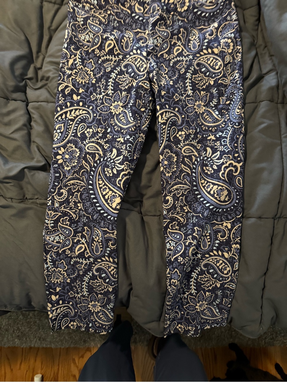 Zac & Rachel Navy and Cream Paisley Leggings